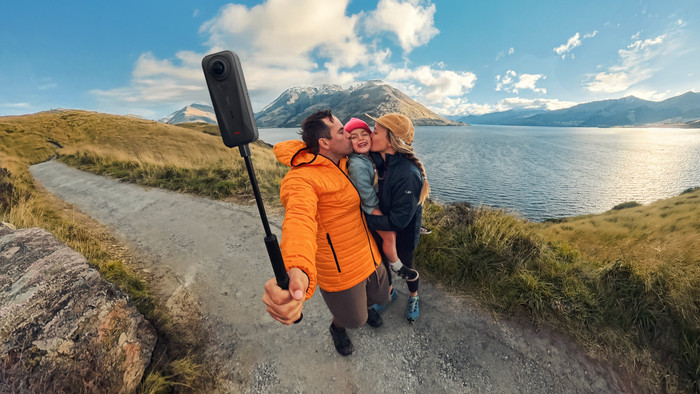 Insta360 X4 Air Starter Bundle Zwart product in gebruik