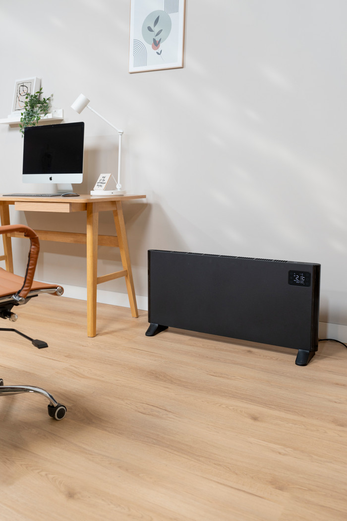 Eurom Alutherm 1500 WiFi Black product in use