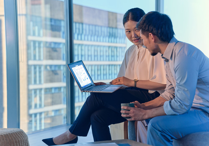 HP EliteBook 8 G1a 16" - CN1K2ES NeoLED QWERTY product in gebruik