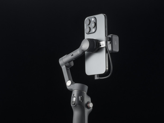 DJI Osmo Mobile 8 (OM 8) product in use