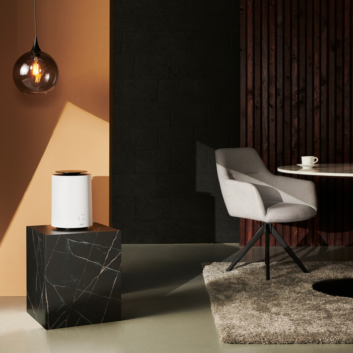 Duux Threesixty 2 Smart Heater Wit product in gebruik