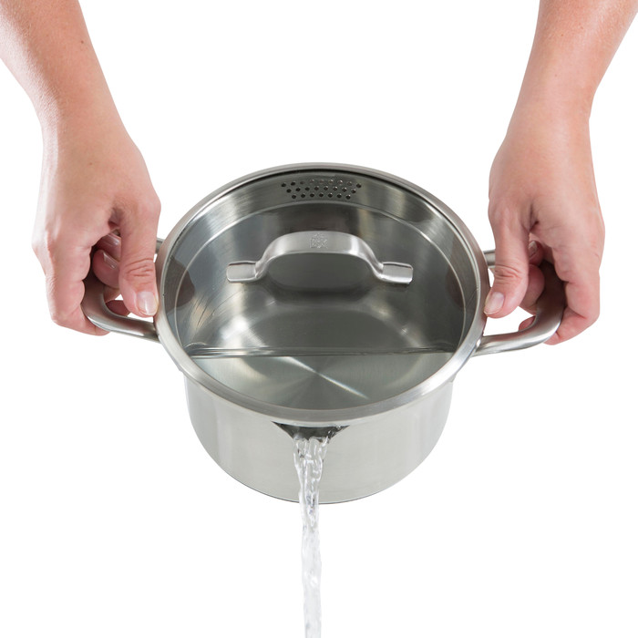 BK Wave Soup Pot 24cm 4L detail