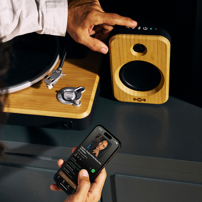 House of Marley Get Together Duo 2 product in gebruik