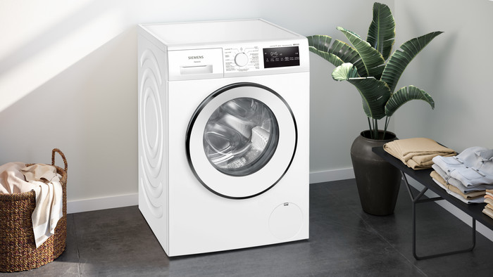 Siemens WM14N27XFG smartFinish product in use
