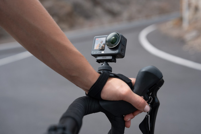 DJI Osmo Action 6 Standard Combo product in gebruik