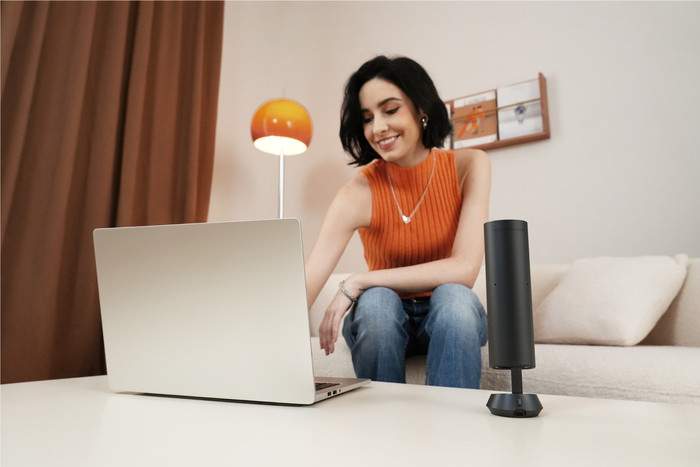 Insta360 Wave Arctic Black product in gebruik