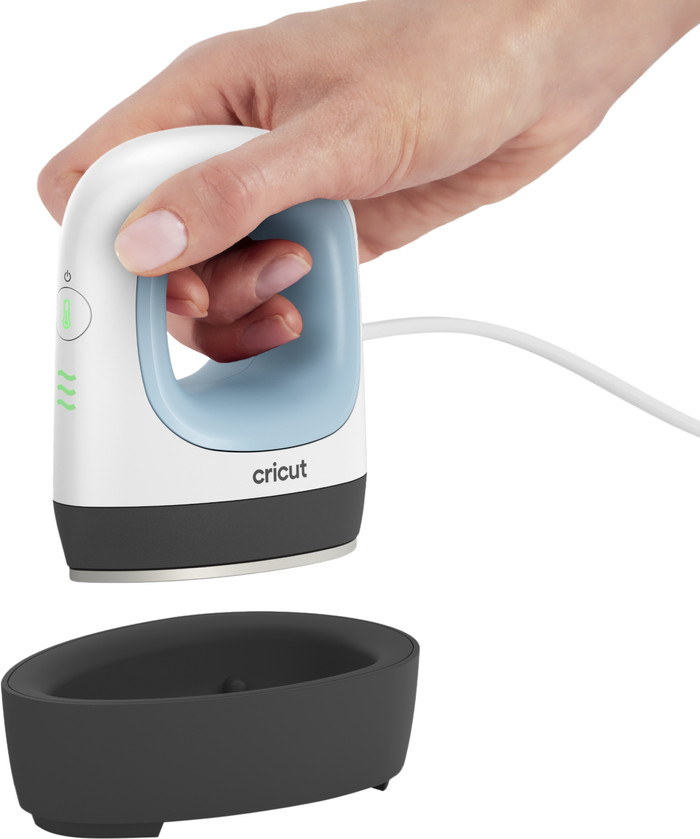 Cricut EasyPress Mini - Zen Blue product in gebruik