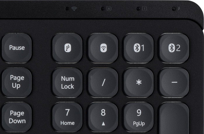 BlueBuilt Draadloze Bluetooth Toetsenbord en Muis Set Premium QWERTY detail