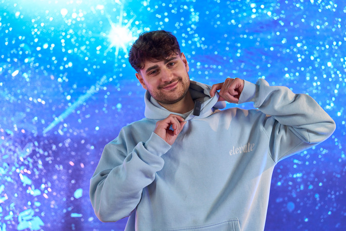 JBL Quantum Stream Studio Wireless USB-C product in gebruik