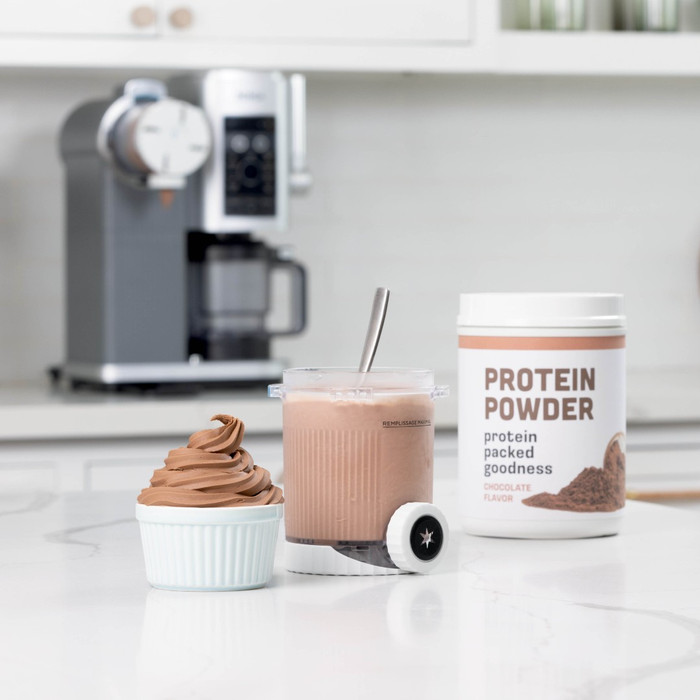 Ninja CREAMi Spin NC701BU product in use