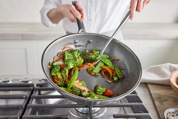 Greenpan Apex Wokpan 28 cm product in gebruik