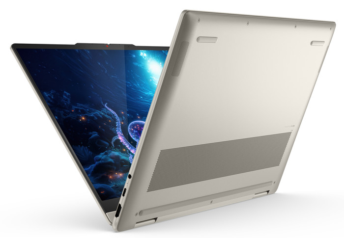 Lenovo Yoga 7 2-in-1 OLED Copilot+ PC 14AKP10 detail