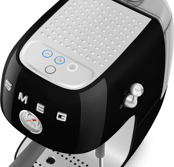 SMEG ECF03BLEU Zwart bovenkant