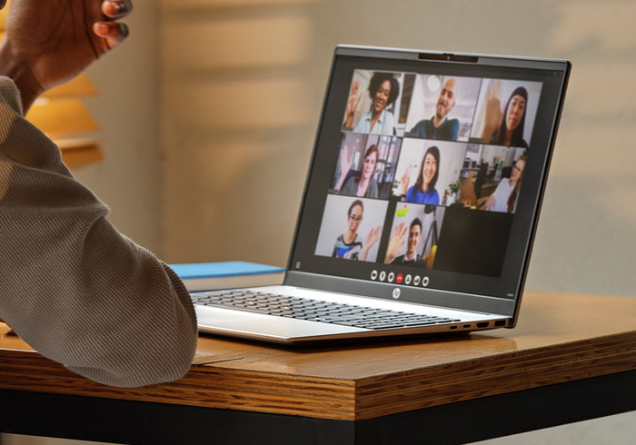 HP OmniBook 5 16-bc1975nd product in gebruik