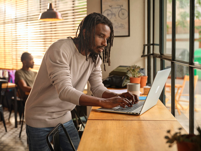 HP OmniBook 5 16-bc1975nd product in gebruik