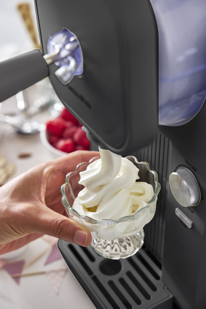 Greenpan FROST Grey product in gebruik