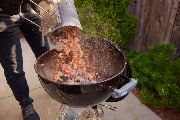 Weber Original Kettle 47 cm Zwart product in gebruik