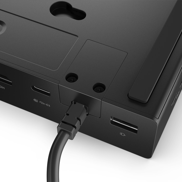 Lenovo ThinkPad USB4 Dock 5000 detail