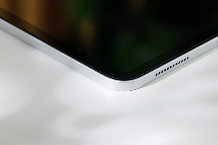 BlueBuilt Apple iPad (2025/2022) Screenprotector product in gebruik