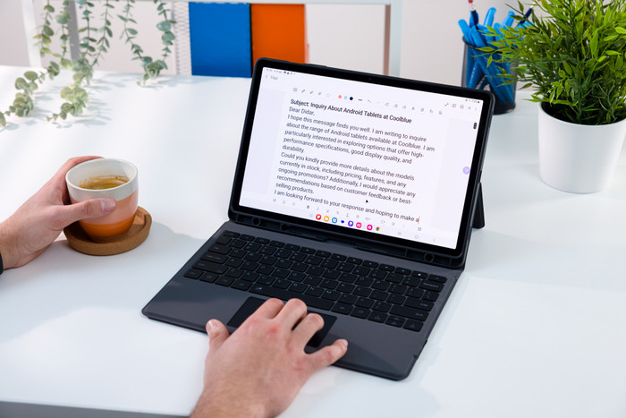 BlueBuilt Samsung Galaxy Tab S9 FE Plus/S10 Plus Keyboard Cover QWERTY Black product in use