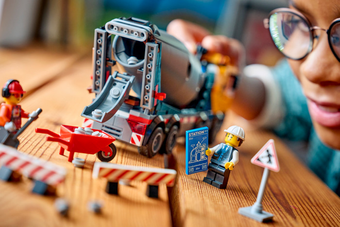 LEGO City Cement Mixer 60478 product in use