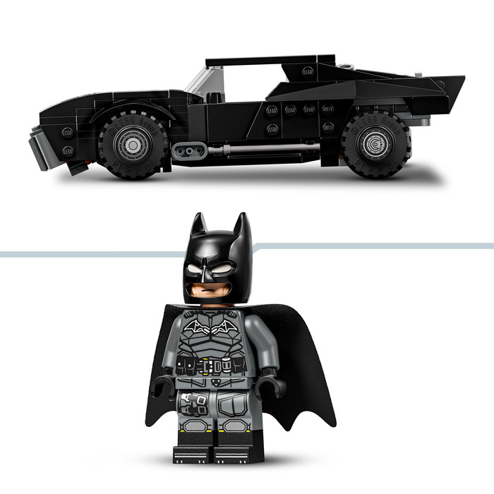 LEGO DC The Batman Batmobile 76332 product in gebruik