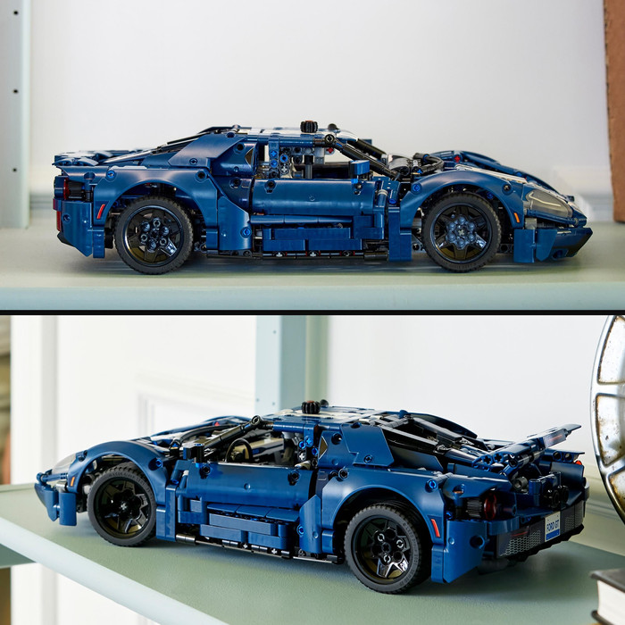 LEGO Technic 2022 Ford GT 42154 product in gebruik
