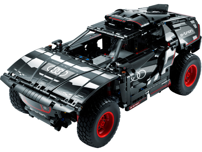 LEGO Technic Audi RS Q e-tron 42160 Main Image