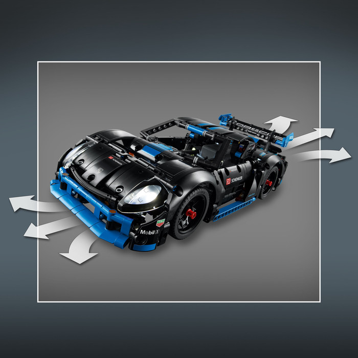 LEGO Technic Porsche GT4 e-Performance racewagen 42176 product in gebruik