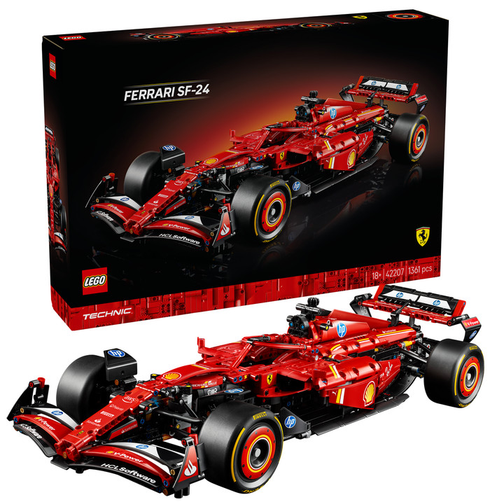 LEGO Technic Ferrari SF-24 F1 Auto 42207 rechterkant