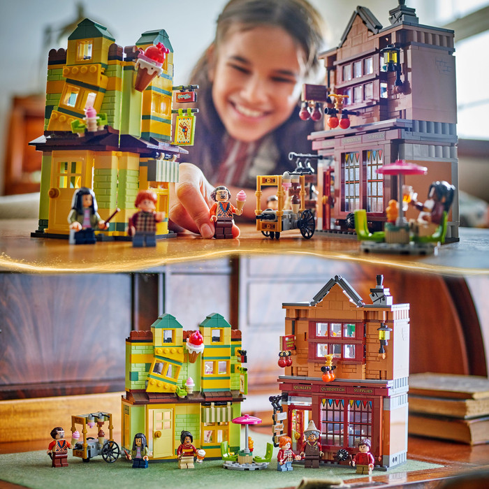 LEGO Harry Potter Zwik & Zwachtels Zwerkbalpaleis en IJssalon 76452 product in gebruik