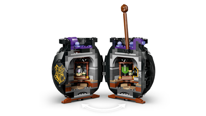 LEGO Harry Potter Klaslokaal voor Geheime Toverdranken 76464 product in gebruik
