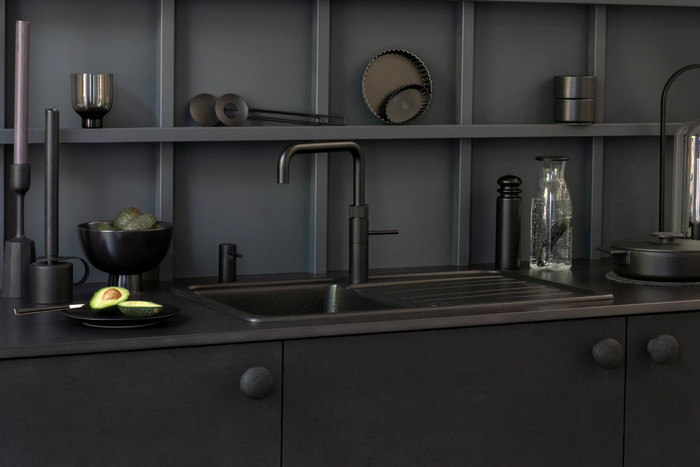 Quooker COMBI + Quooker Fusion Square Black product in use