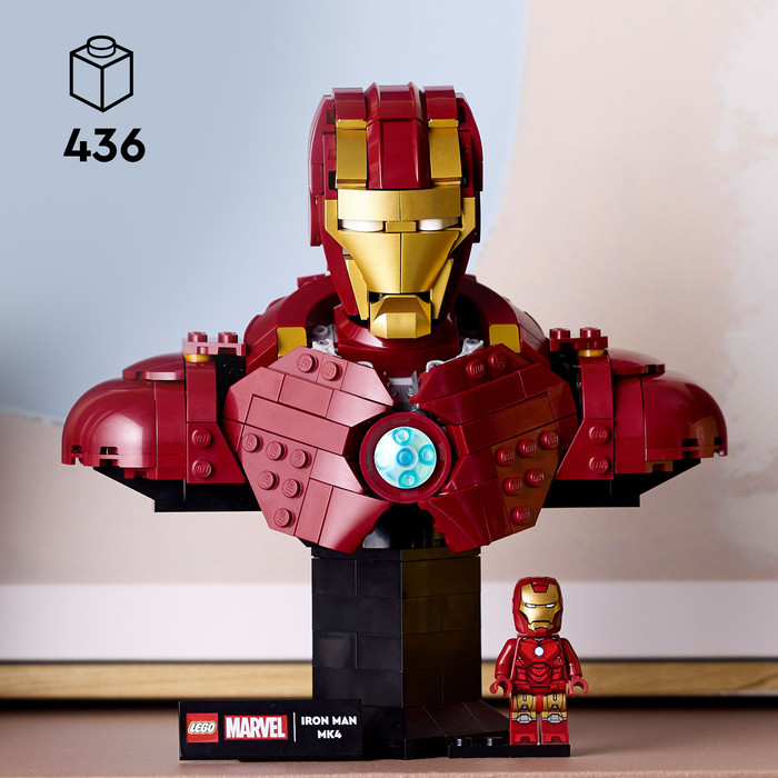 LEGO Marvel Iron Man MK4 Bust 76327 product in use