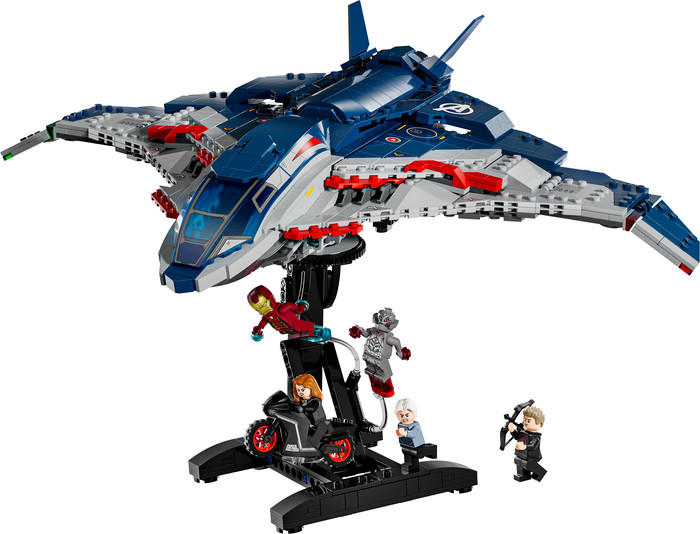 LEGO Marvel Avengers: Age of Ultron Quinjet 76325 Main Image