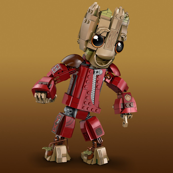 LEGO Marvel Ravager Jumpsuit Groot 76341 product in use