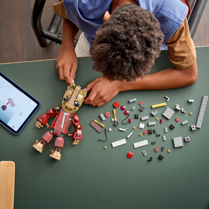 LEGO Marvel Ravager Jumpsuit Groot 76341 product in use