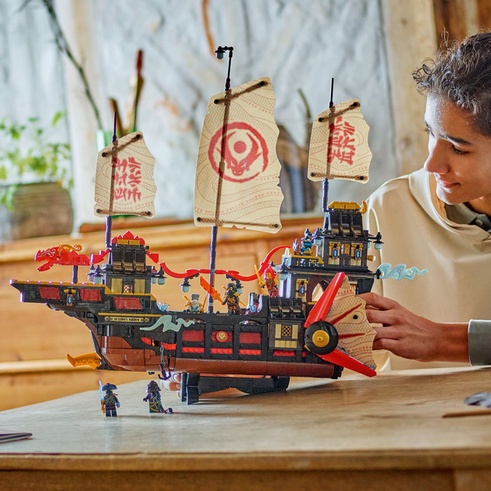 LEGO NINJAGO The Temple Bounty 71848 product in use