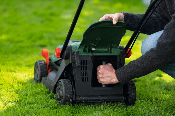 Bosch Rotak 18V-32 (zonder accu) product in gebruik