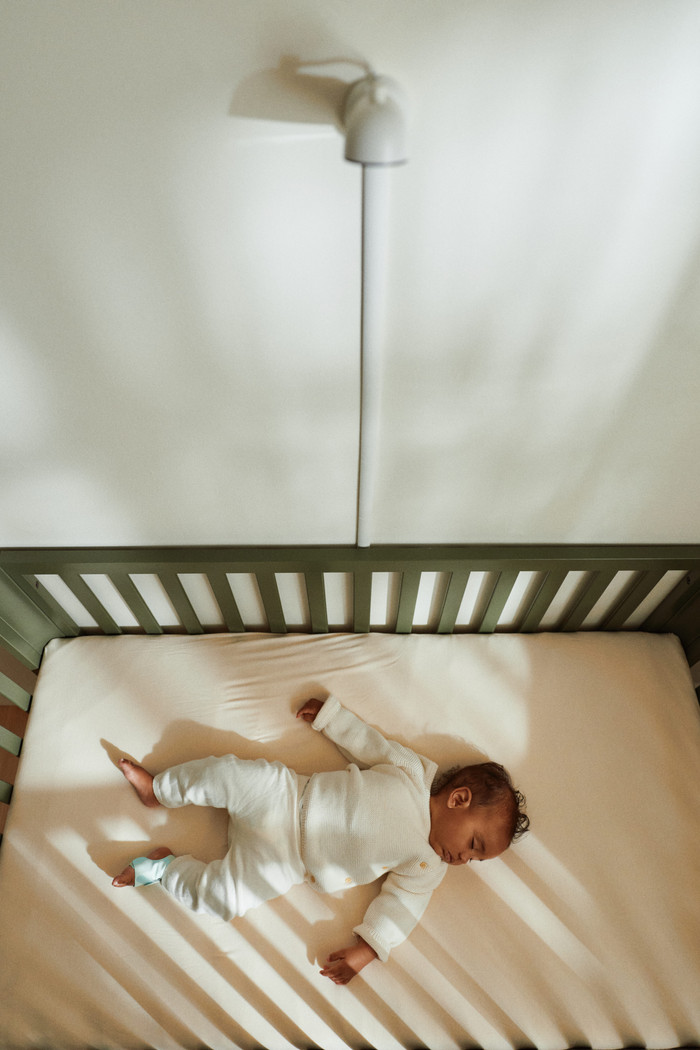 Owlet Dream Duo Bedtime Blue OW-DSDUO-BL product in gebruik