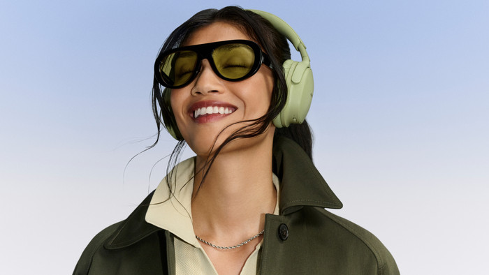 Bose QuietComfort Headphones (2nd Gen) Groen product in gebruik