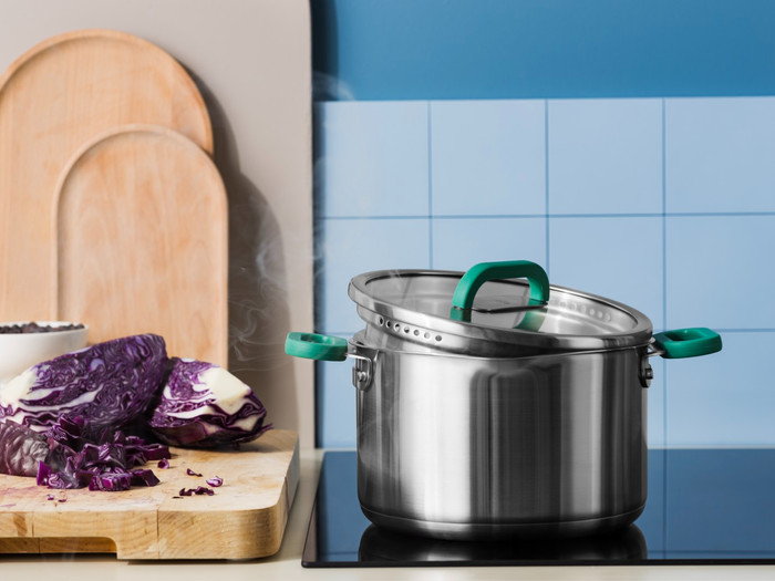 BK Arts & Crafts Limited Edition 5-delige kookpannenset product in gebruik