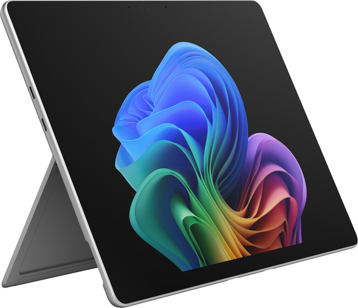 Microsoft Surface San Clemente M12 / 16GB / 1TB Platinum voorkant