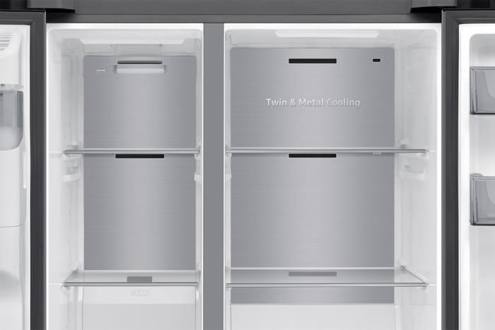 Samsung RS70F66KBTEF detail