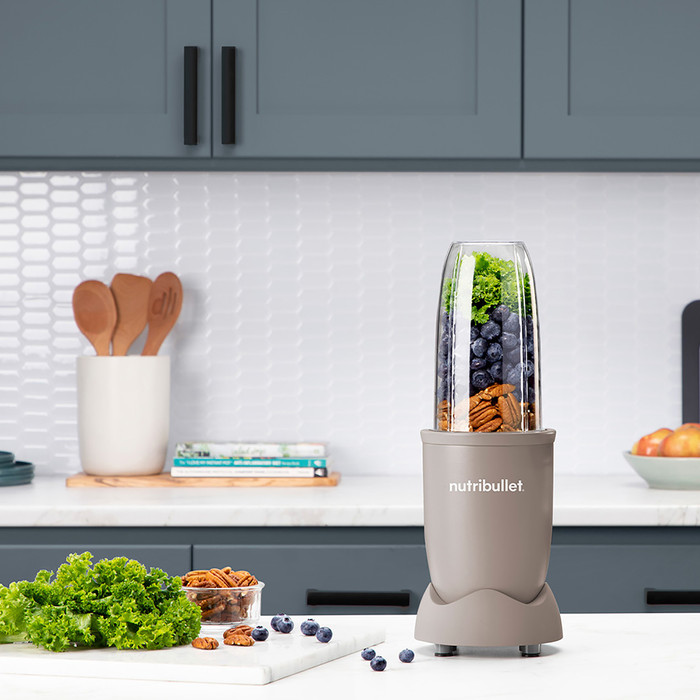 Nutribullet Pro 900 Exclusive Bruin product in gebruik