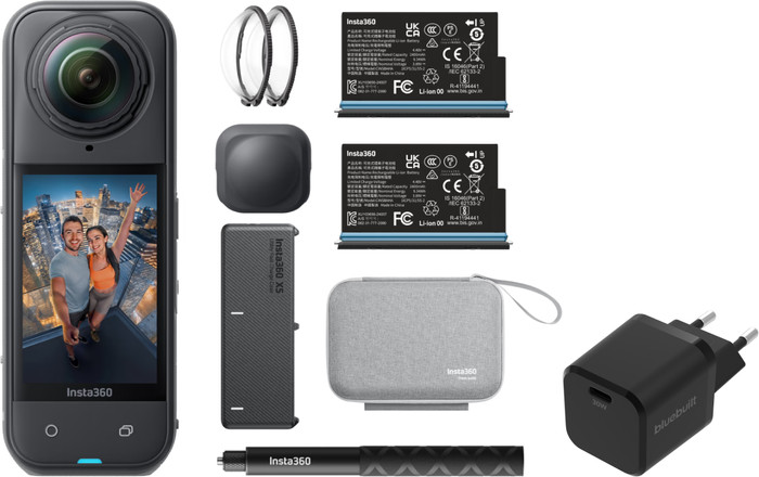 Insta360 X5 Essentials Bundle + Bluebuilt Charger Main Image