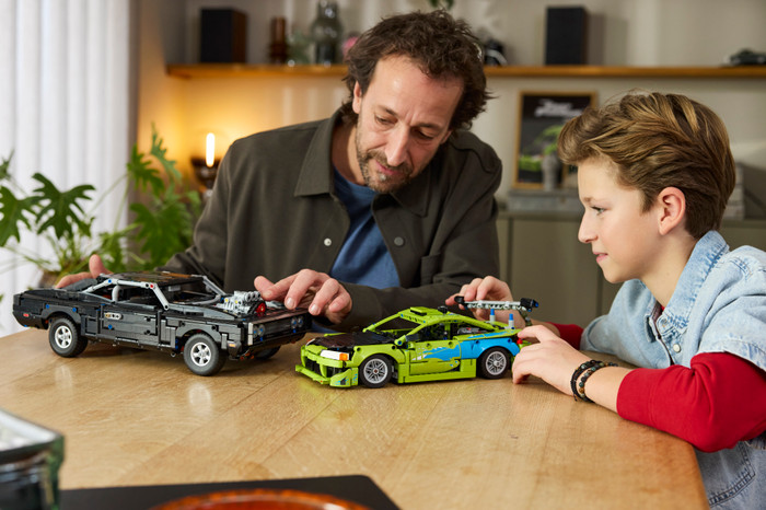 LEGO Technic Fast and Furious Mitsubishi Eclipse 42229 product in gebruik