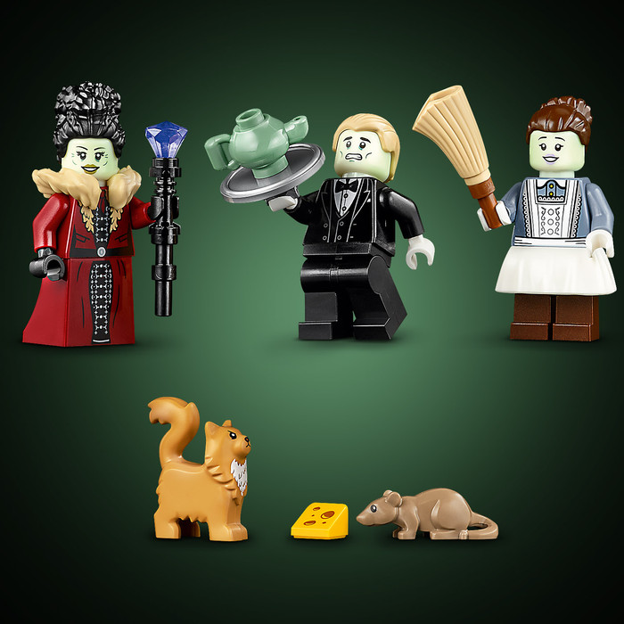 LEGO Icons Burgemeestershuis 11383 product in gebruik