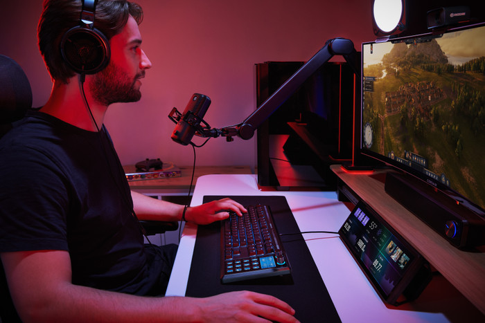 Corsair GALLEON 100 SD Gaming Toetsenbord Qwerty product in gebruik