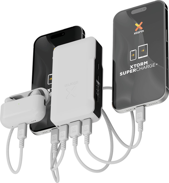 Xtorm NextGen 35W Powerbank 10.000 mAh Wit product in gebruik